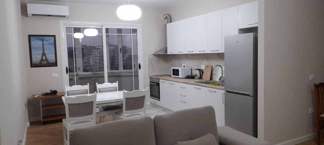 Odri Apartment Vlorë Esterno foto